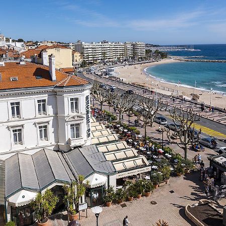 Promenade Des Bains Apartment Saint-Raphael  Exterior photo